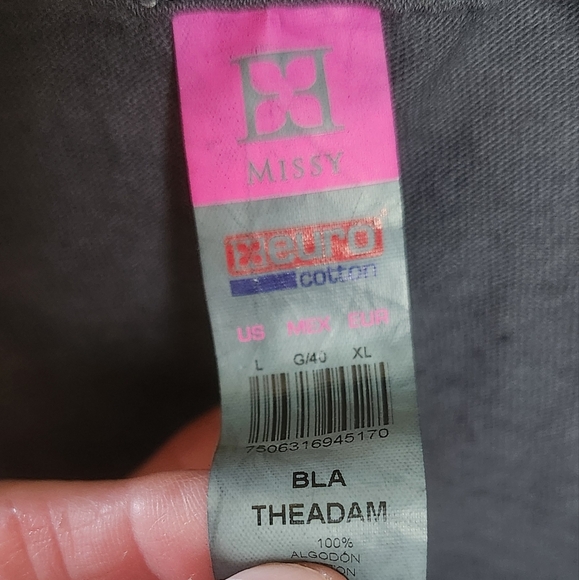 Sugar Skull t-shirt - charcoal gray background - Picture 3 of 5